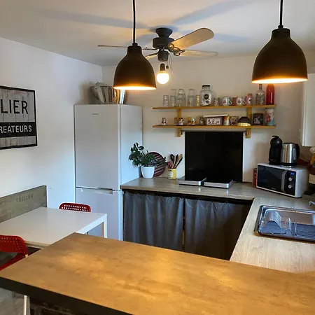 Maisonnette En Rez De Jardin Holiday home Gournay-Sur-Marne